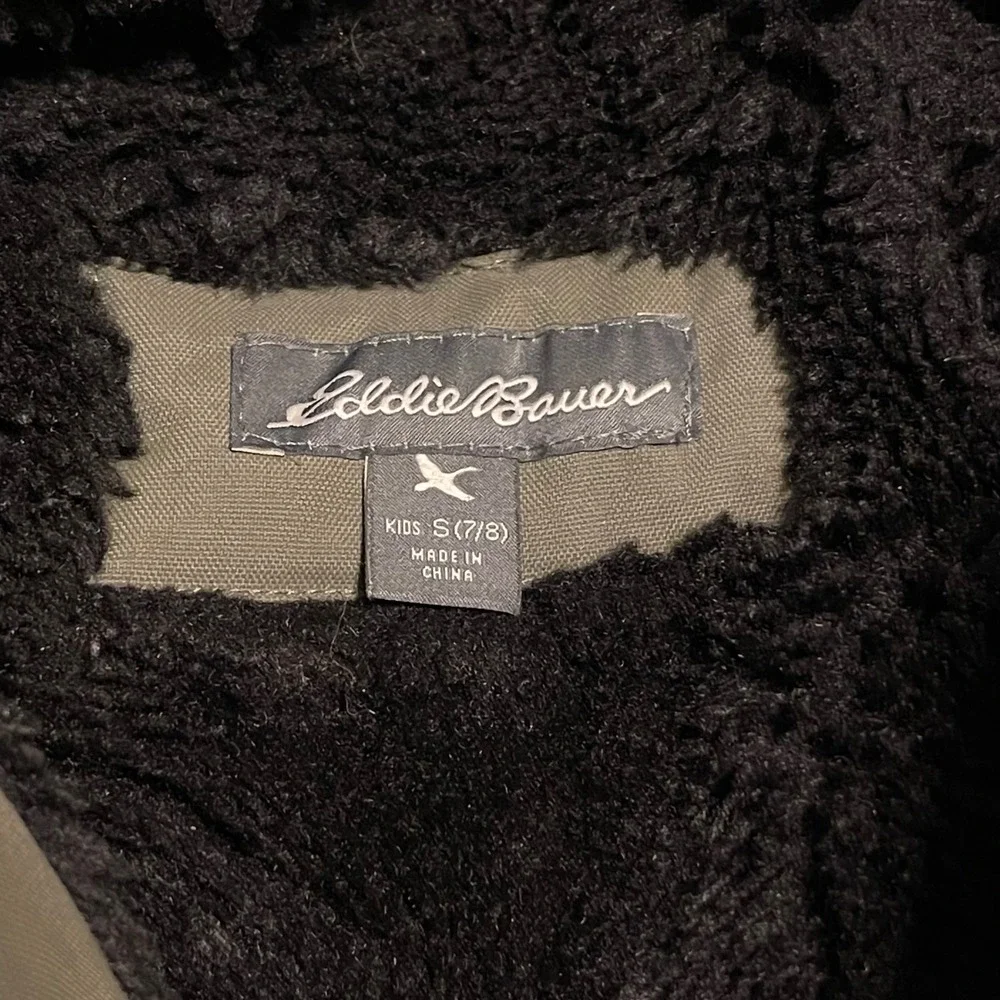Eddie Bauer Kids Green Faux Fur Hood Down Insulated Parka‎ Jacket Size S 7/8